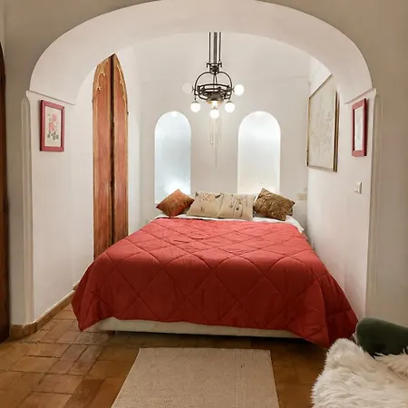 Panoramic View - Sea & Town Luxury Apartment *