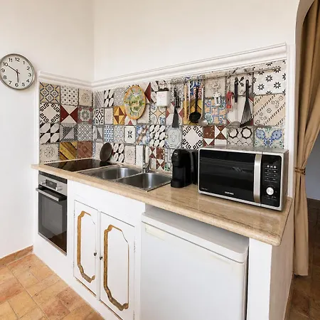 Panoramic View - Sea & Town Luxury Apartment Positano